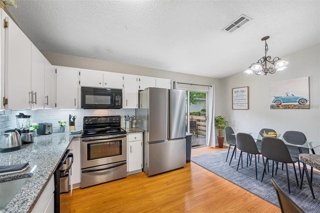 212 W SOUTH AVENUE, Tampa, FL 33603