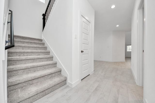 26355 Viva Drive, Magnolia, TX 77066