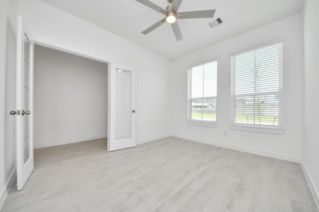 26355 Viva Drive, Magnolia, TX 77066