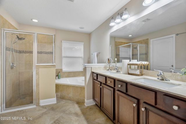 78 WAYFARE Lane, Jacksonville, FL 32081