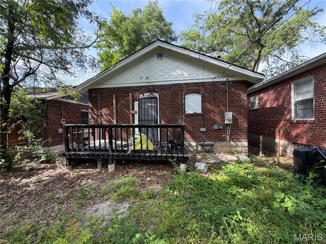 6719 Stratford Avenue, Pine Lawn, MO 63121