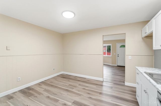 2751 Pickmeier Lane, Cincinnati, OH 45211