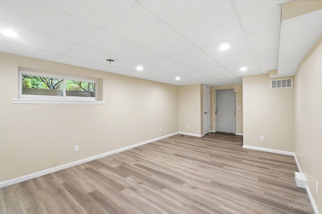 2751 Pickmeier Lane, Cincinnati, OH 45211