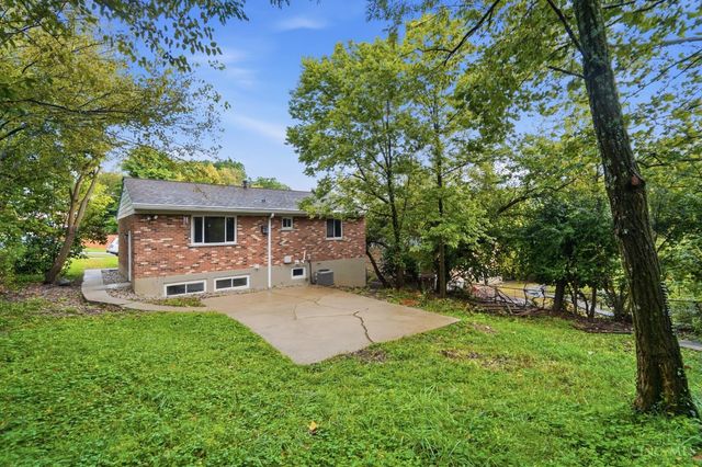 2751 Pickmeier Lane, Cincinnati, OH 45211