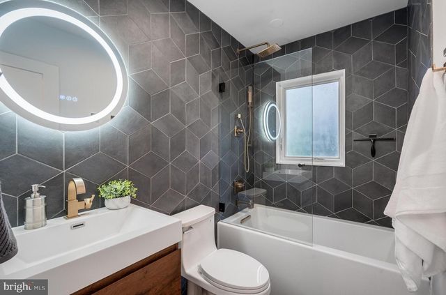 5024 WILLIAMSBURG BLVD, Arlington, VA 22207