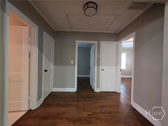 202 E 58 Street, Savannah, GA 31405