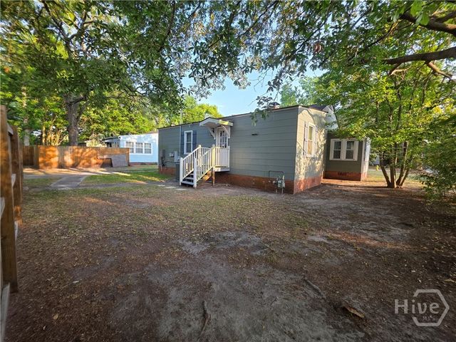 202 E 58 Street, Savannah, GA 31405