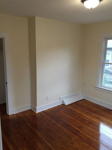 8 Parkway Terrace 2, Pleasantville, NY 10570