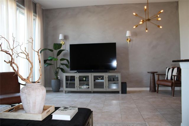 7037 WOODCHASE GLEN DRIVE, Riverview, FL 33578