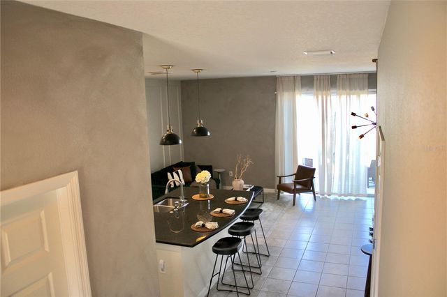 7037 WOODCHASE GLEN DRIVE, Riverview, FL 33578