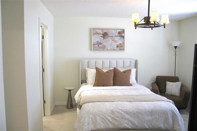 7037 WOODCHASE GLEN DRIVE, Riverview, FL 33578