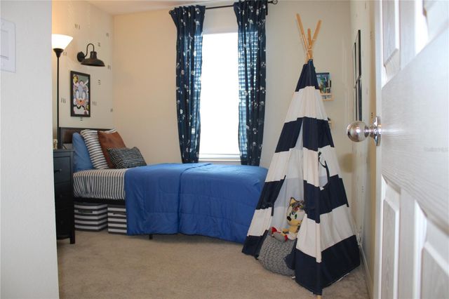 7037 WOODCHASE GLEN DRIVE, Riverview, FL 33578