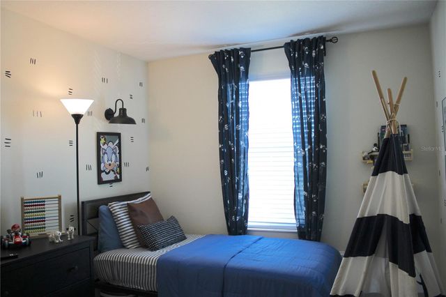 7037 WOODCHASE GLEN DRIVE, Riverview, FL 33578