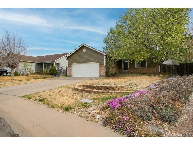 2715 Chesapeake Bay, Evans, CO 80620