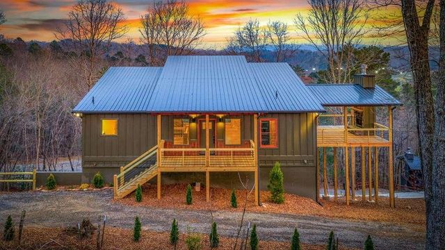 416 Windy Valley Trail, Blue Ridge, GA 30513