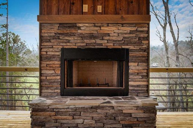 416 Windy Valley Trail, Blue Ridge, GA 30513