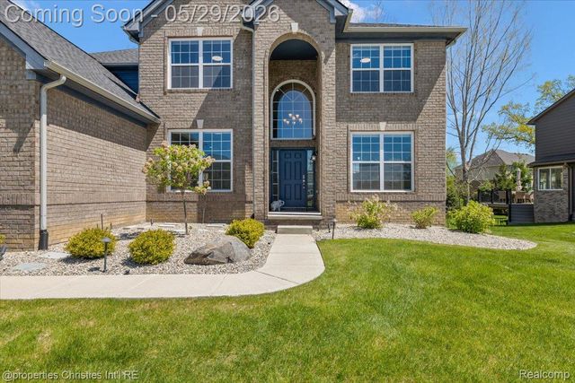 24428 Sheringham Drive, Lyon Charter Township, MI 48178