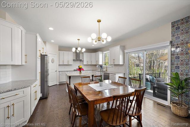 24428 Sheringham Drive, Lyon Charter Township, MI 48178