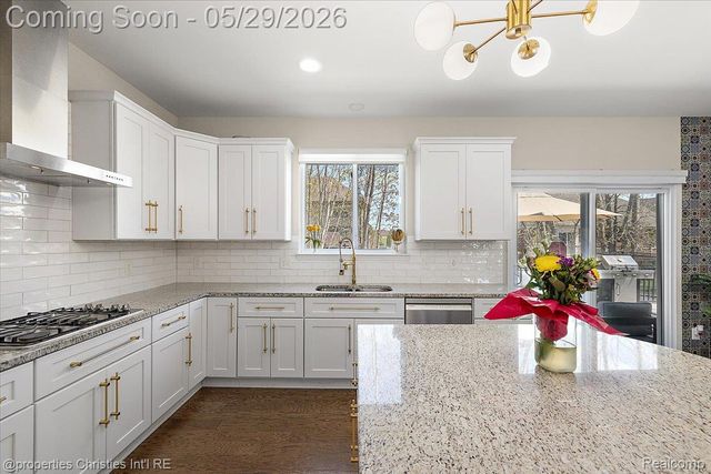 24428 Sheringham Drive, Lyon Charter Township, MI 48178
