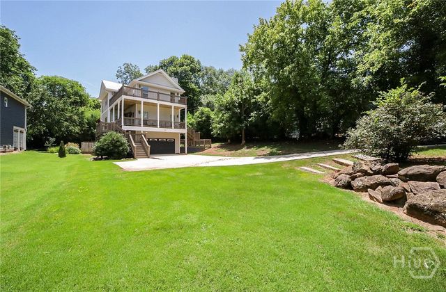 132 N Poplar Street, Athens, GA 30606