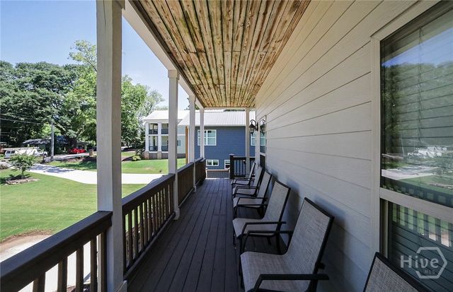 132 N Poplar Street, Athens, GA 30606