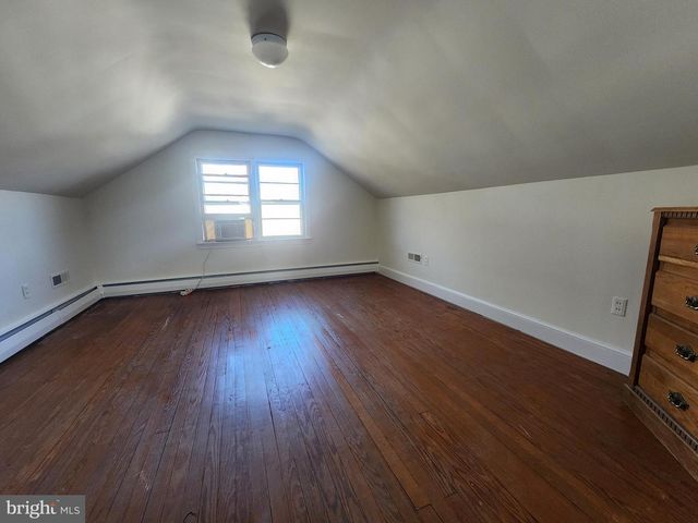 42 S EDGEHILL AVE, Dover, DE 19901