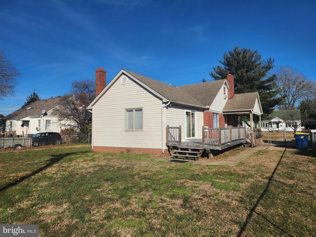 42 S EDGEHILL AVE, Dover, DE 19901