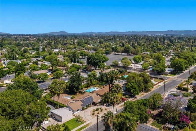 10228 Encino Avenue, Northridge, CA 91325
