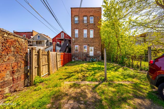 435 3rd Street, Troy, NY 12180