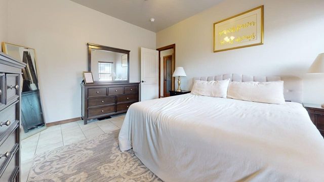 33 Blue Meadow, Elgin, OK 73538