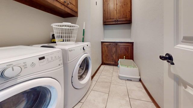 33 Blue Meadow, Elgin, OK 73538