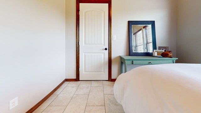 33 Blue Meadow, Elgin, OK 73538