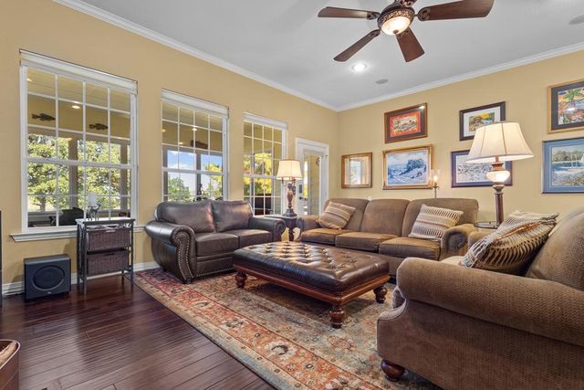 5270 Saddle Ridge Court, Athens, TX 75752