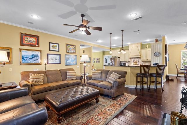 5270 Saddle Ridge Court, Athens, TX 75752