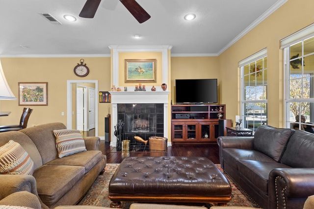 5270 Saddle Ridge Court, Athens, TX 75752