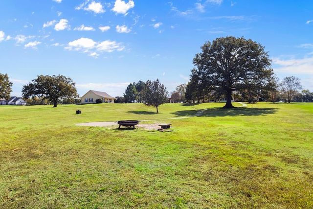 5270 Saddle Ridge Court, Athens, TX 75752