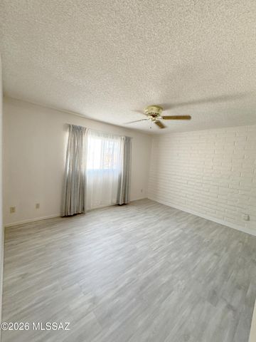 3635 S Santee Avenue, Tucson, AZ 85730