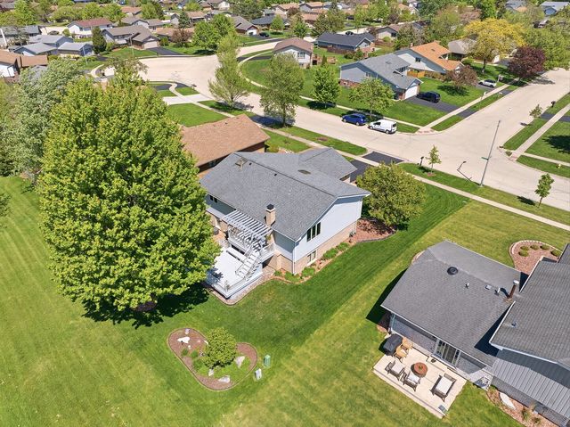 13764 W Deervalley Drive, Homer Glen, IL 60491