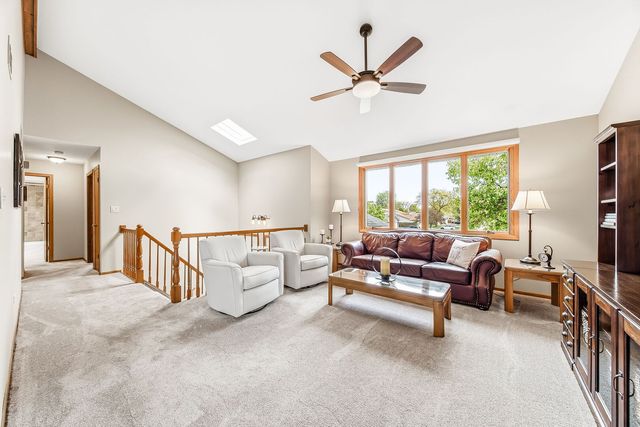 13764 W Deervalley Drive, Homer Glen, IL 60491