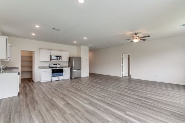 1512 Ancer Way, Fort Worth, TX 76052