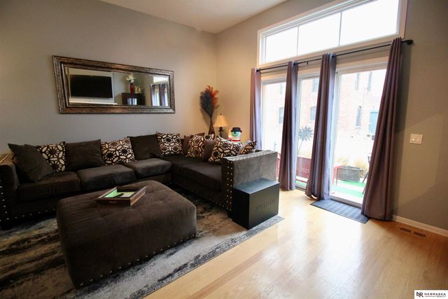 618 Pierce Street, Omaha, NE 68108