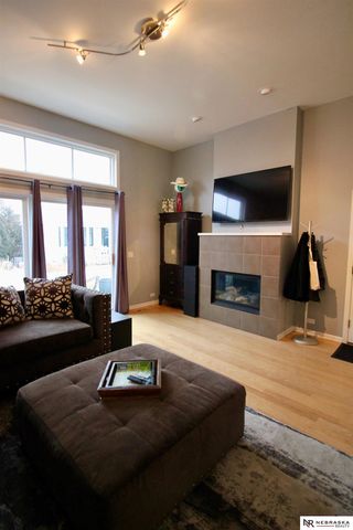 618 Pierce Street, Omaha, NE 68108