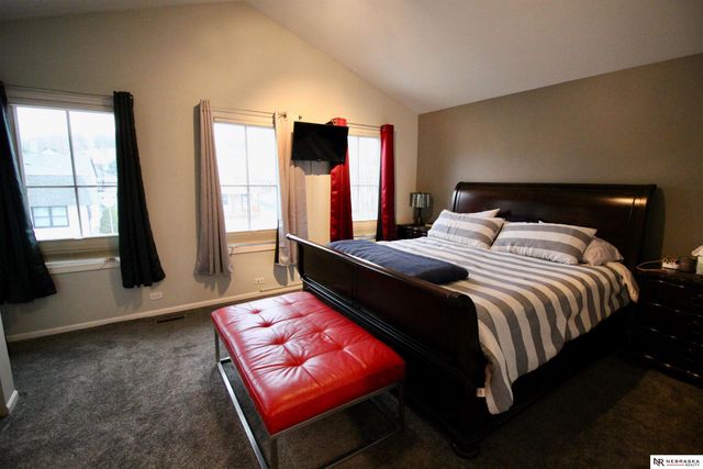 618 Pierce Street, Omaha, NE 68108