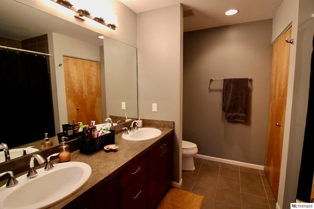 618 Pierce Street, Omaha, NE 68108