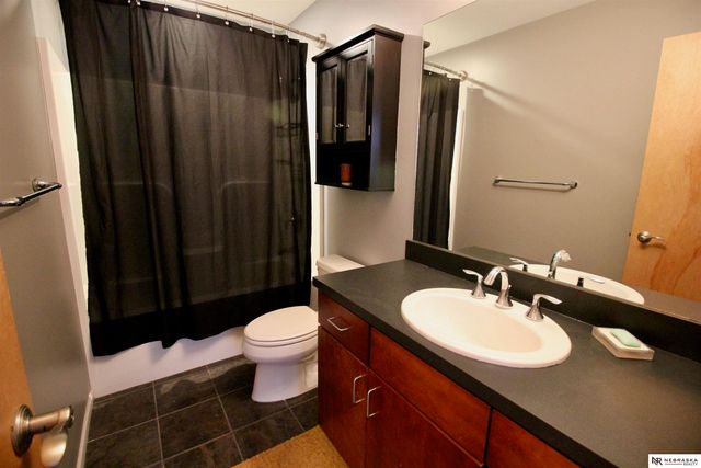 618 Pierce Street, Omaha, NE 68108