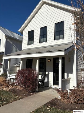 618 Pierce Street, Omaha, NE 68108