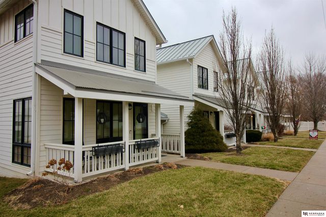 618 Pierce Street, Omaha, NE 68108