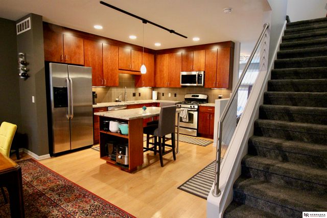 618 Pierce Street, Omaha, NE 68108