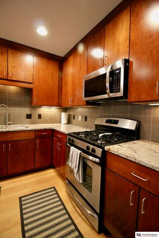 618 Pierce Street, Omaha, NE 68108