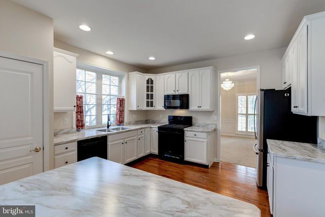 113 LANTANA DR, Kennett Square, PA 19348